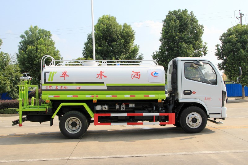 【國六】東風(fēng)小多利卡 5方 灑水車