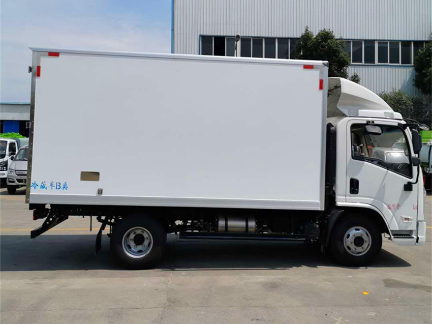 國六陜汽德龍K3000冷藏車