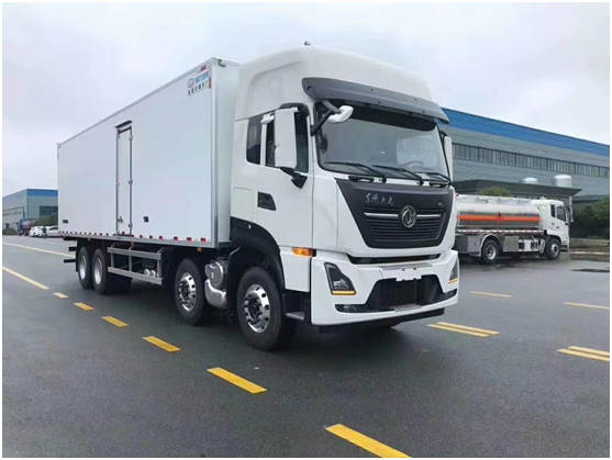東風(fēng)天龍前四后八高頂 9.6米冷藏車