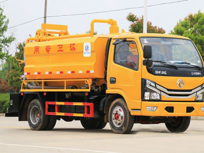 國(guó)六東風(fēng)小多利卡 5方 清洗吸污車