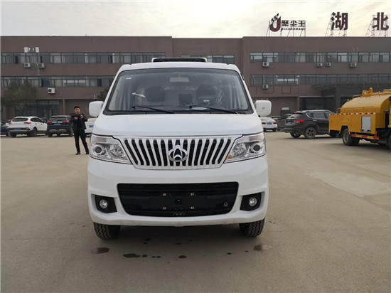 國(guó)六長(zhǎng)安睿行M80面包冷藏車