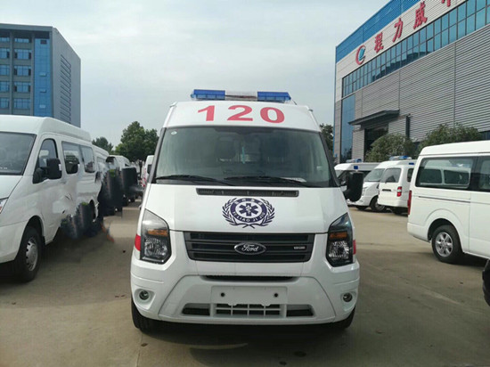 福特新世代V348長軸中頂救護(hù)車