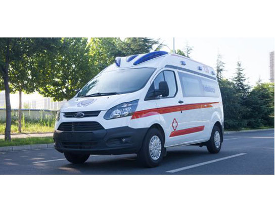 福特全順V362一體化監(jiān)護型救護車