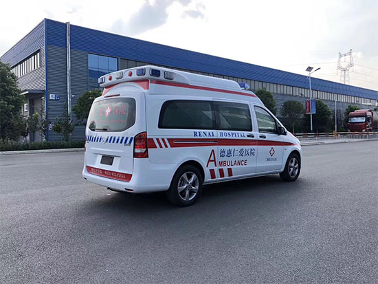 （ 國六）奔馳威霆救護(hù)車